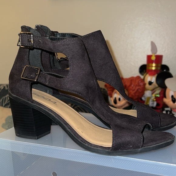 Soda Heels Womens 8.5 Black Zipper - Picture 3 of 8